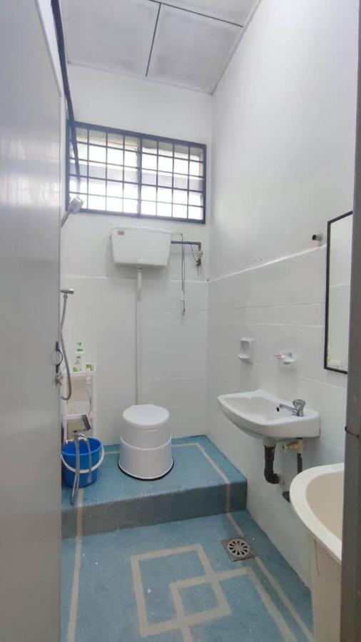 Pulai Field Aa Homestay Kangar Ngoại thất bức ảnh