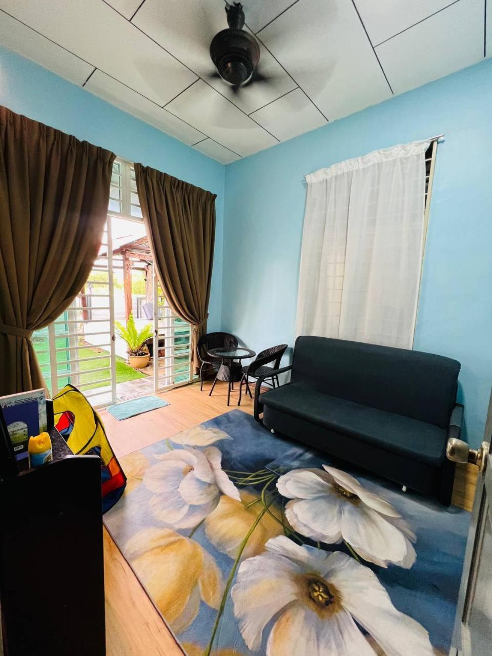 Pulai Field Aa Homestay Kangar Ngoại thất bức ảnh